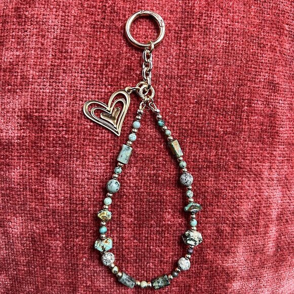 BOHO BEADED Bag Charm with Heart - Picture 8 of 9